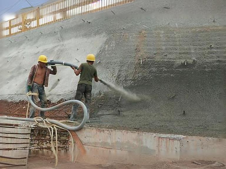 Accelerating setting agent for shotcrete construction 2 Accelerating setting agent for shotcrete construction 2